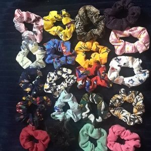 Assorted scrunchies